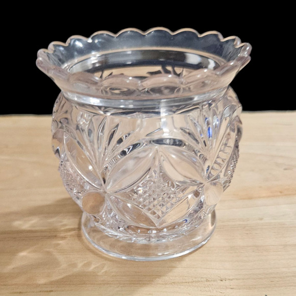 UV Reactive Pressed Glass Toothpick Holder 3.25" Vintage Patterned Clear - Picture 3 of 4